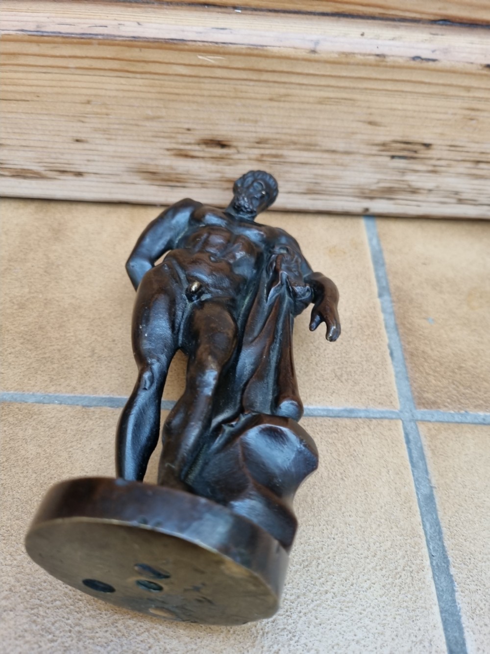 18THC ITALIAN BRONZE OF  HERCULES.AND THE LION SKIN SUPERB PATINA View IV