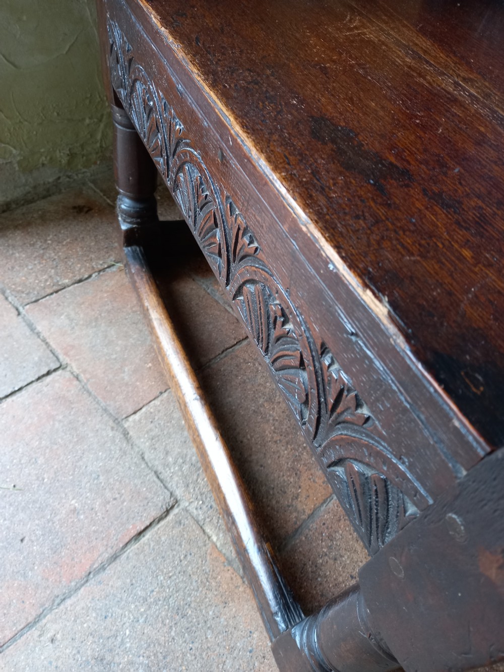 RARE LARGE EARLY 17TH CENTURY OAK WAINSCOT/MASTERS ARMCHAIR View V
