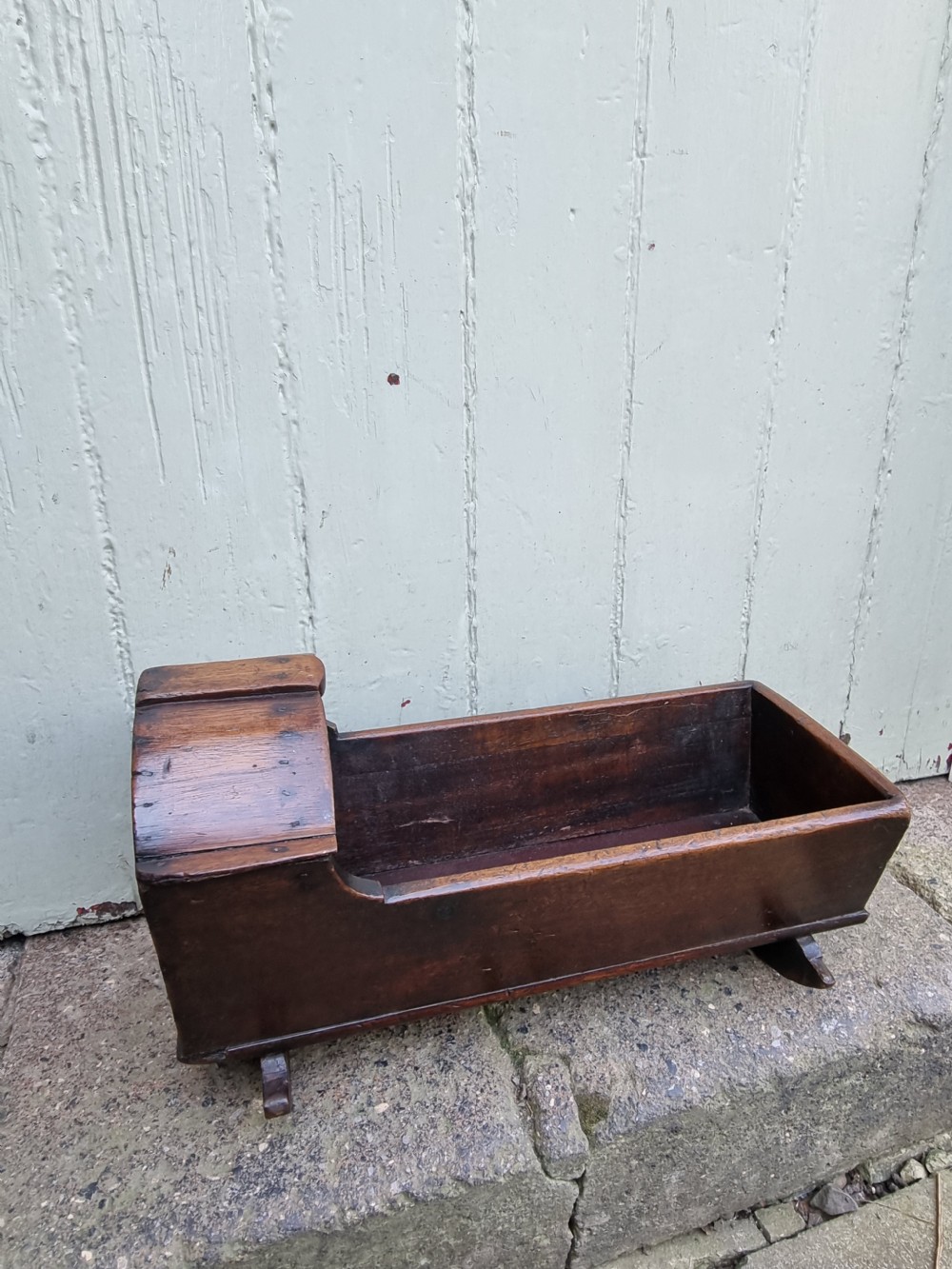 18THC MINATURE OAK CRADLE IN ORIGINAL CONDITION View V