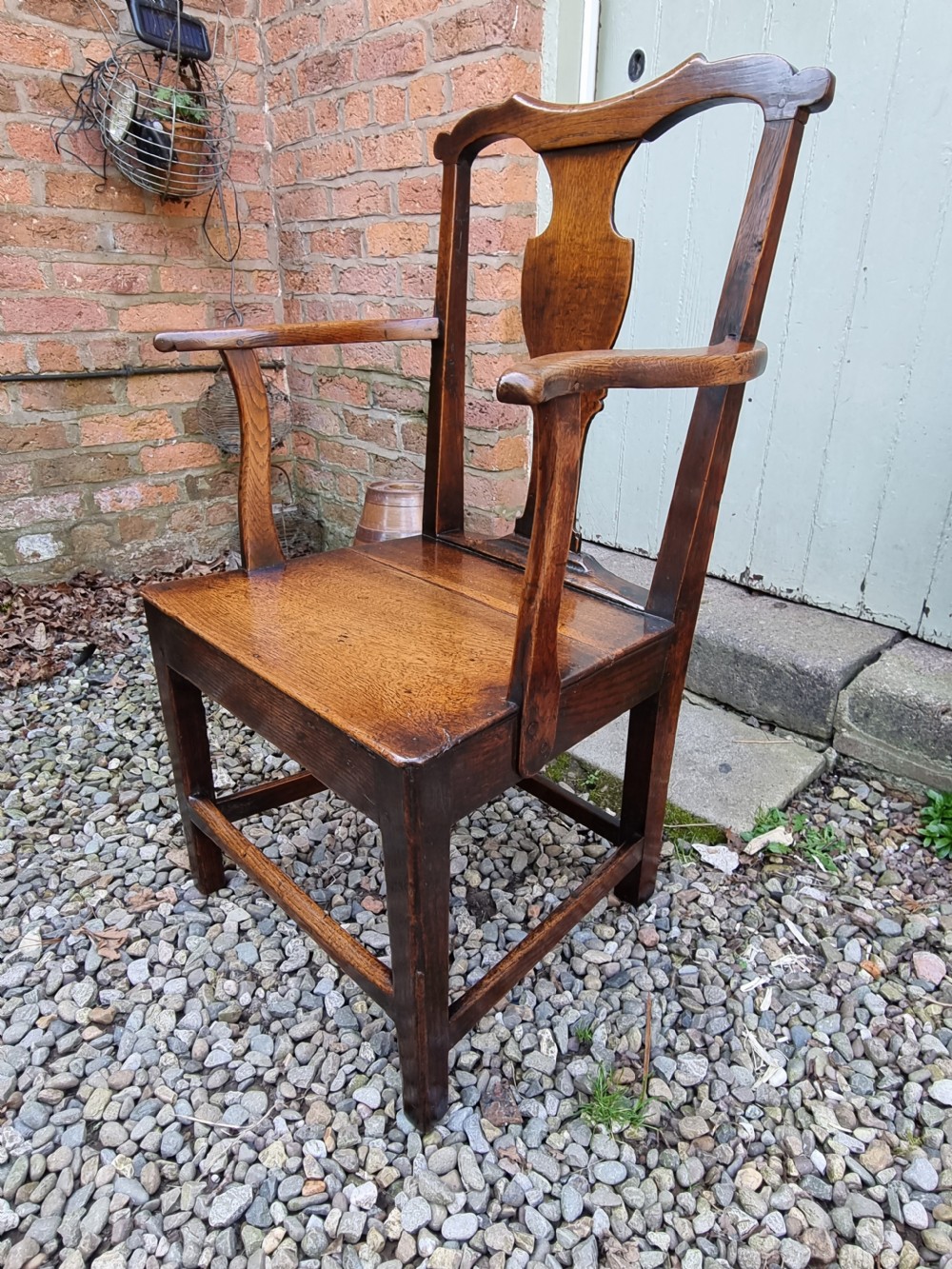SUPER PATINATED 18THC OAK CARVER ARMCHAIR IN ORIGINAL CONDITION View IV
