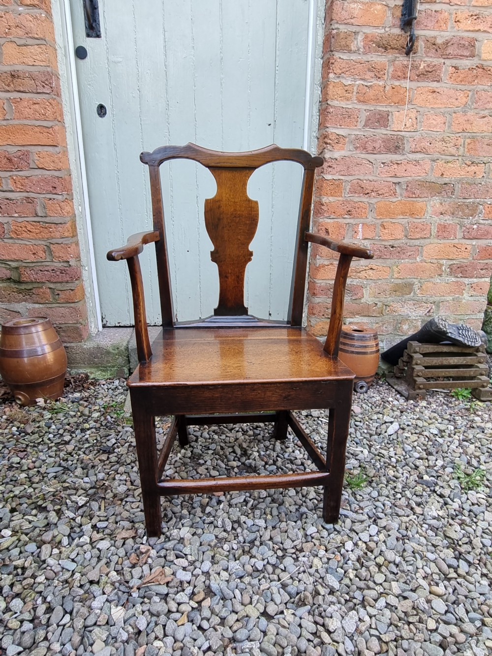 SUPER PATINATED 18THC OAK CARVER ARMCHAIR IN ORIGINAL CONDITION View VII