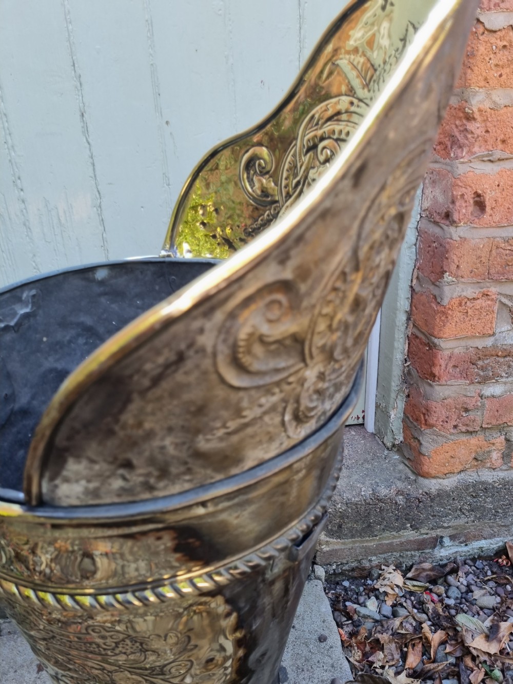 SUPERB GENUINE 18THC FRENCH BRASS GRAPE HOD/LOG HOLDER View VII