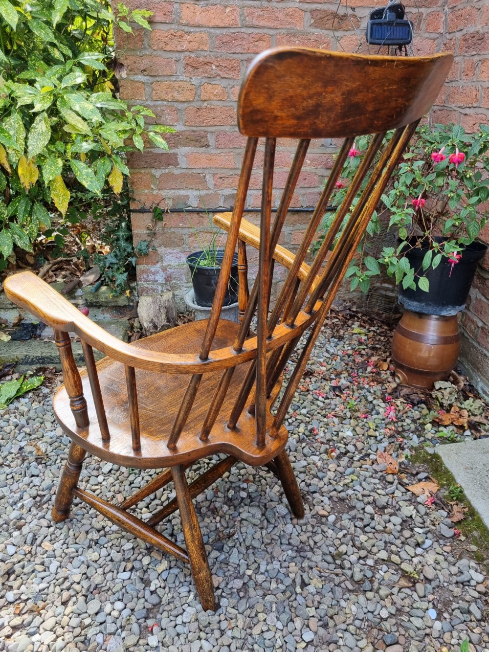 NAIVE  19THC HIGH BACK WINDSOR TYPE ARMCHAIR View V