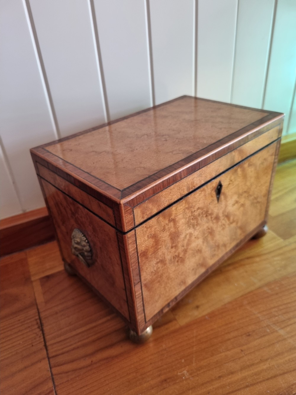 GEORGIAN BIRDS EYE MAPLE AND ROSEWOOD BANDED TEA CADDY View II