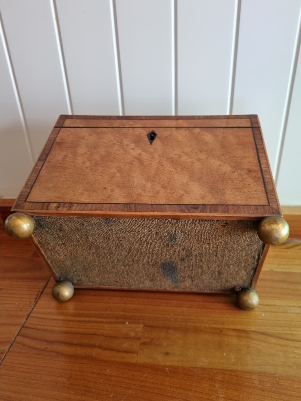 GEORGIAN BIRDS EYE MAPLE AND ROSEWOOD BANDED TEA CADDY View III