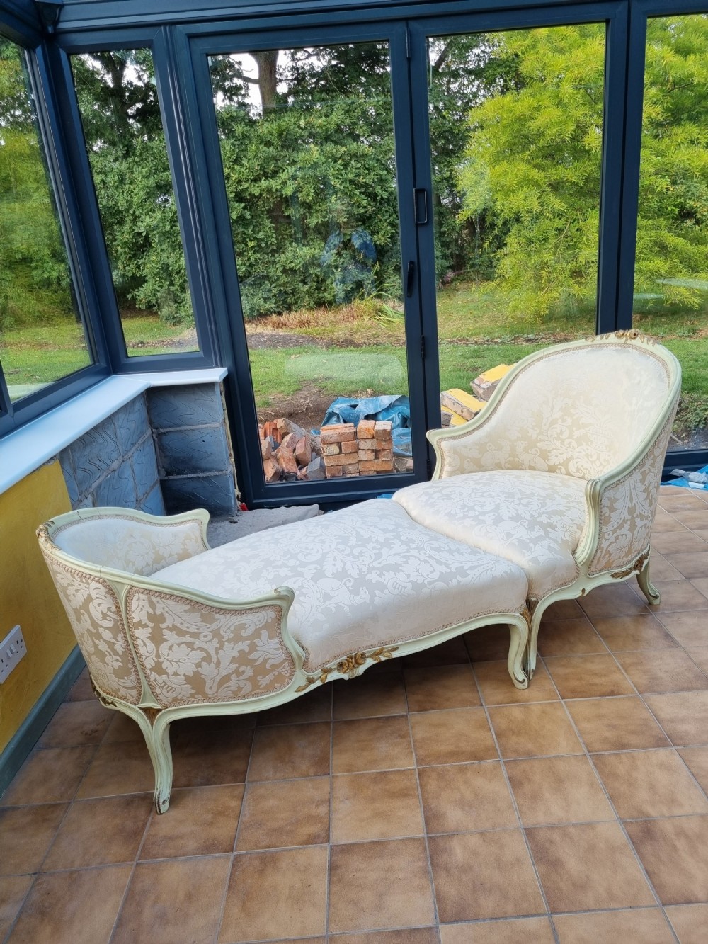 SUPERB 19TH C DUCHESSE BRISEE 2 PART SETTEE 
