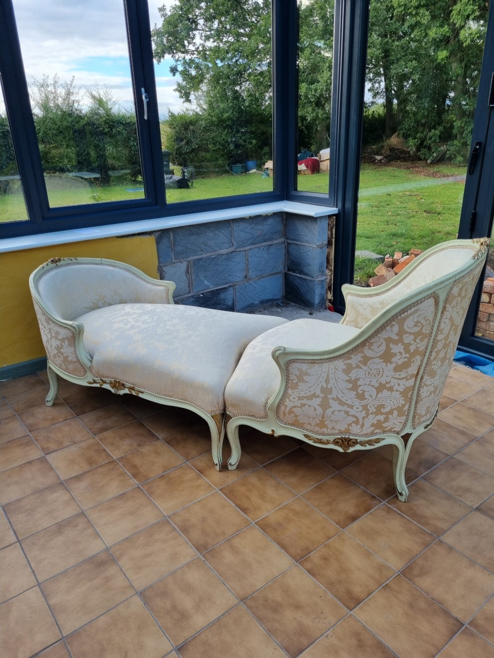 SUPERB 19TH C DUCHESSE BRISEE 2 PART SETTEE 
 View VI