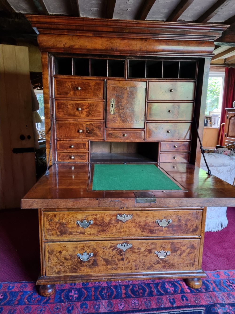 17thc  ENGLISH ESCRITOIRE/ WRITING DESK OF SMALL PROPORTIONS
 View IX