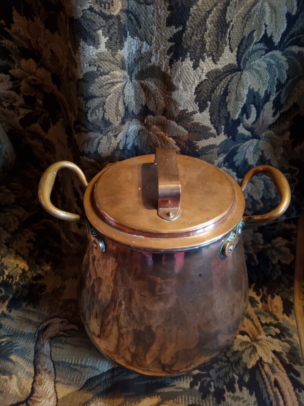 LARGE 19THC COUNTRY HOUSE COPPER STOCK POT (SEAMED) View VI