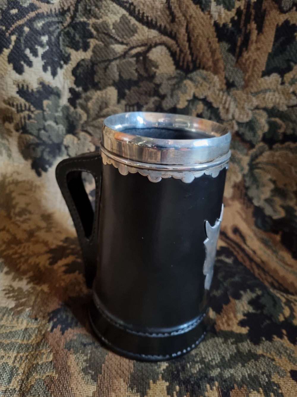  ASPREYS  SILVER MOUNTED DOULTON 