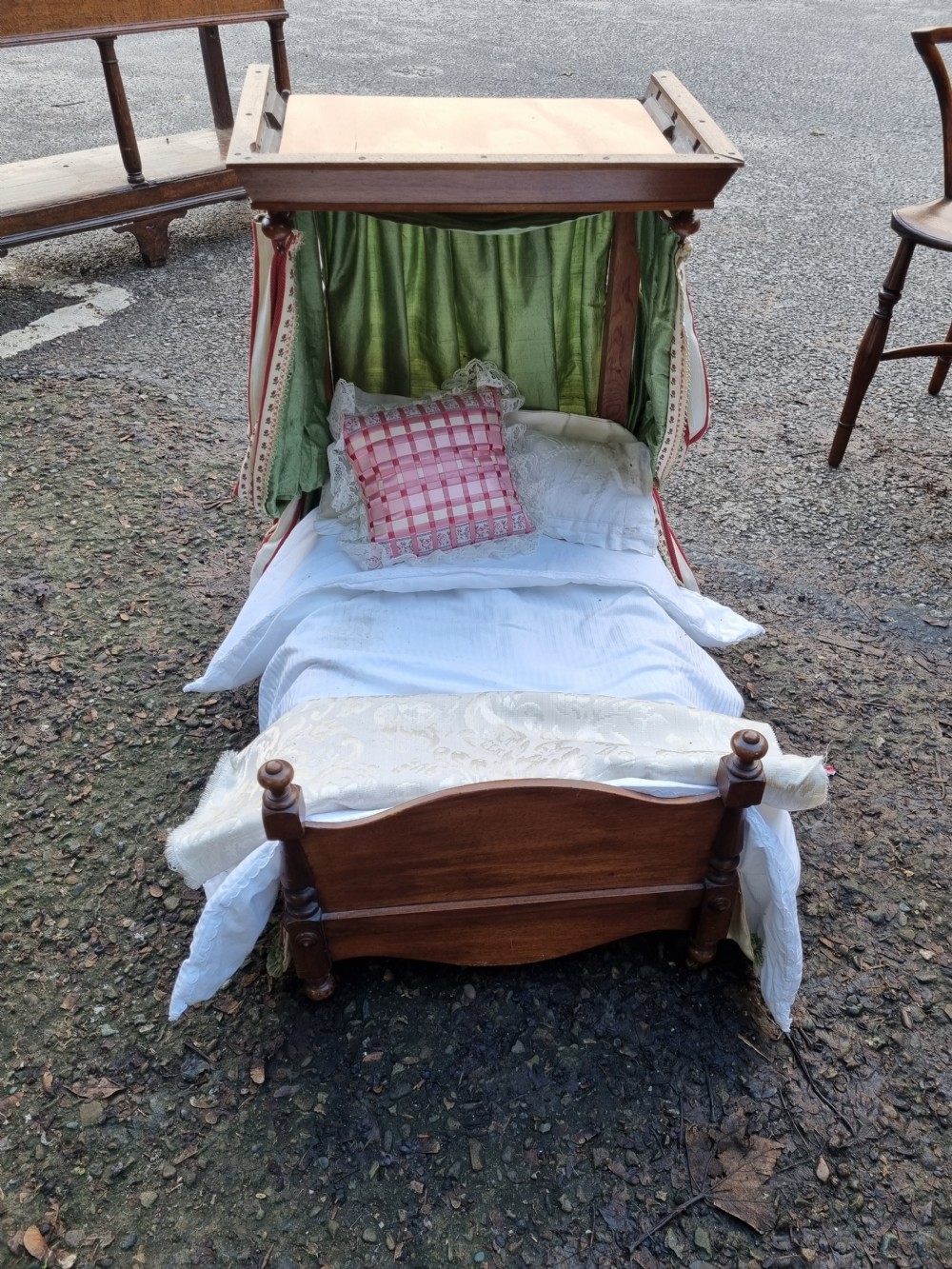 AN UNIQUE 19THC MAHOGANY HALF TESTER BED FOR A  DOG/CHILD? View V