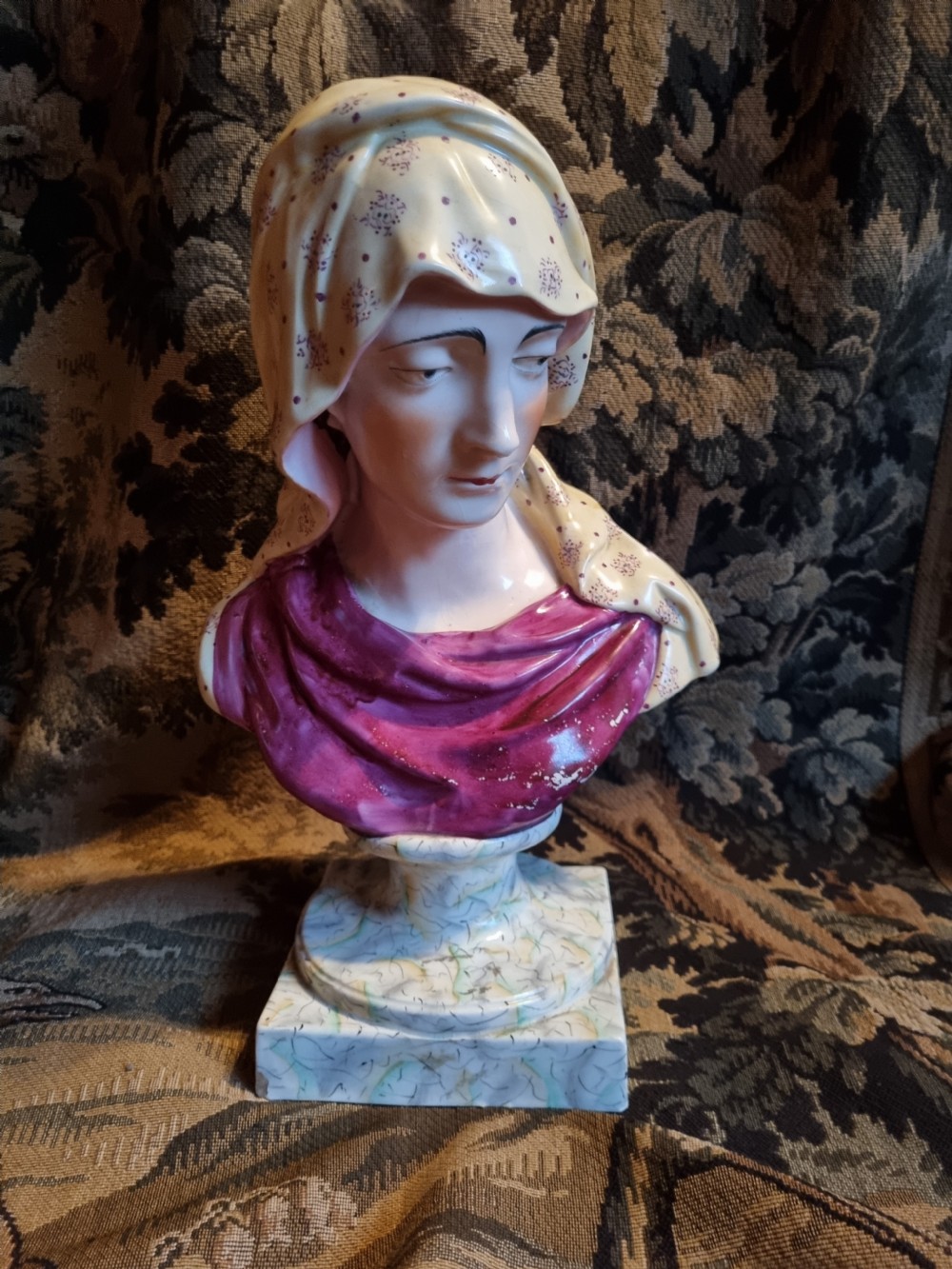 THE LARGEST ANTIQUE STAFFORDSHIRE BUST OF ST BRIDGET TO BE FOUND  View VII