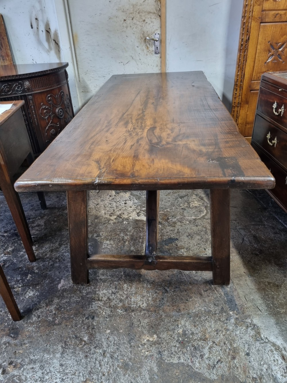 L18THC/E19THC OAK AND ELM FARMHOUSE TABLE 1 PIECE TOP View V