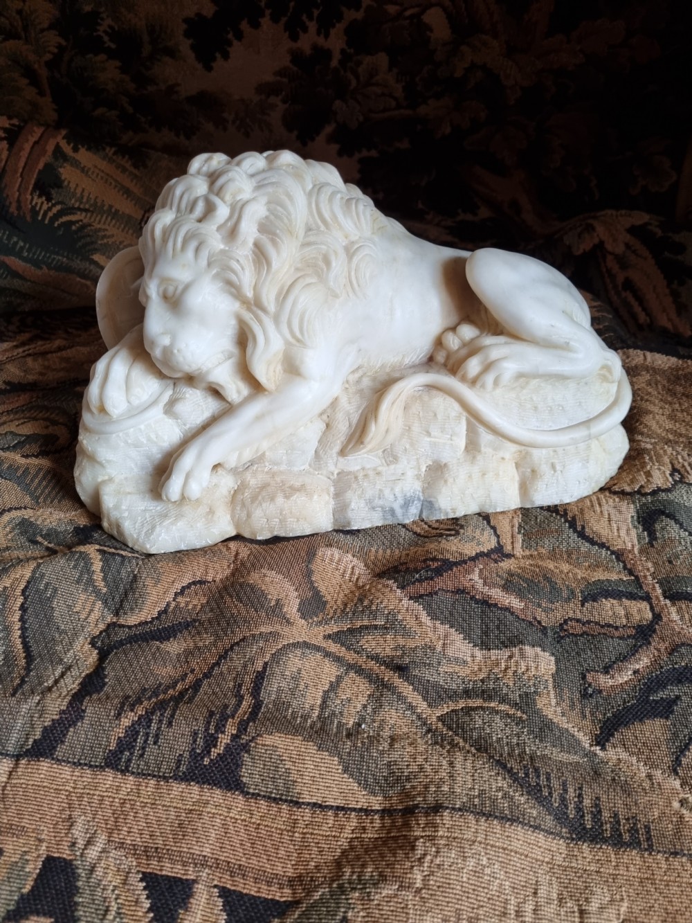 A 19THC CARVED MODEL OF THE LION OF LUCERNE  IN ALABASTER  View III