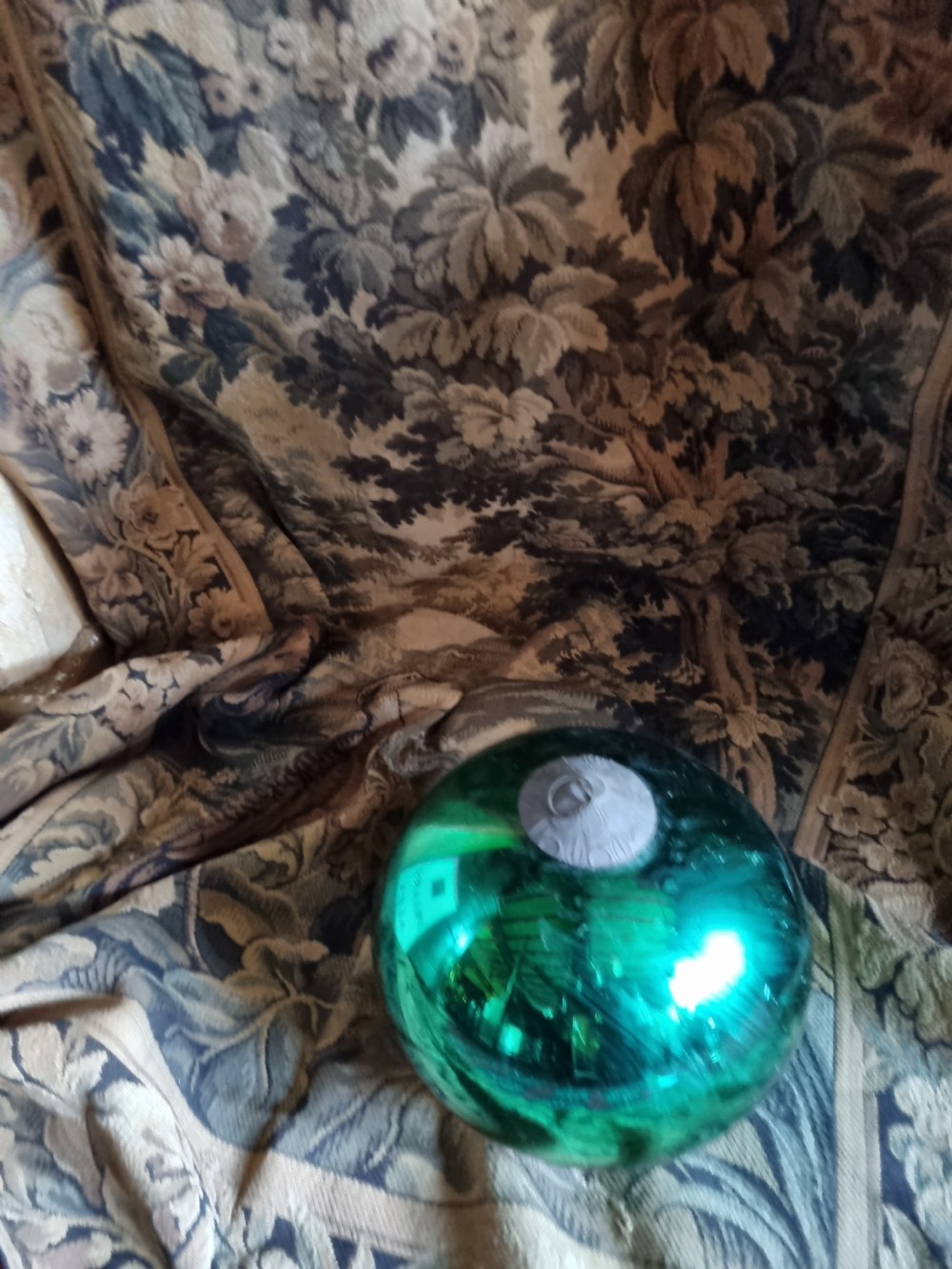 A LARGE 19C GREEN GLASS 