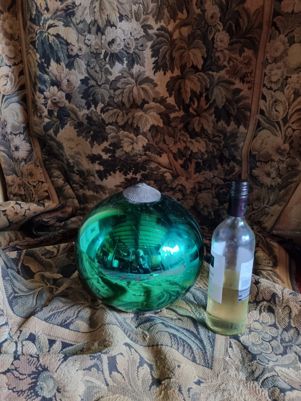 A LARGE 19C GREEN GLASS 