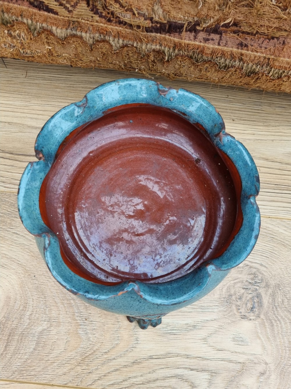 EWENNY CLAY PIT POTTERY LARGE BOWL ON CLAW FEET View IV