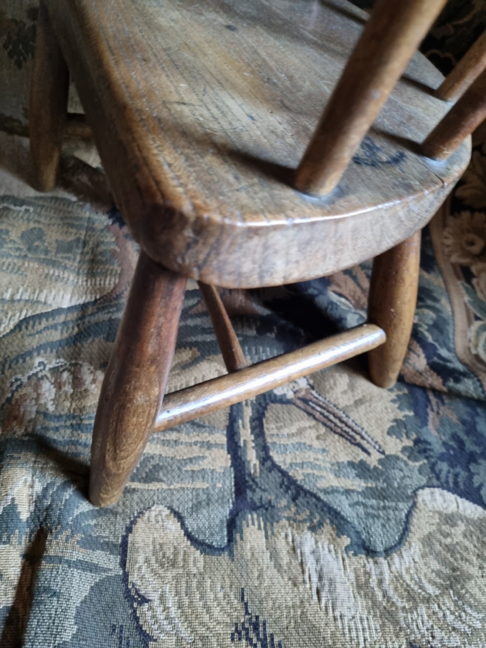 A SUPER NAIVE 19TH C ASH AND ELM CHILDS CHAIR . View II
