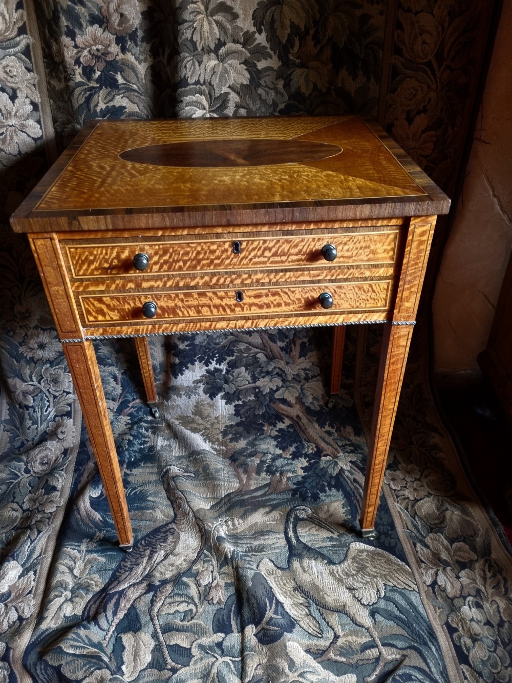 SUPERB GEORGIAN SATINWOOD SIDE TABLE WITH DRAWER View VI