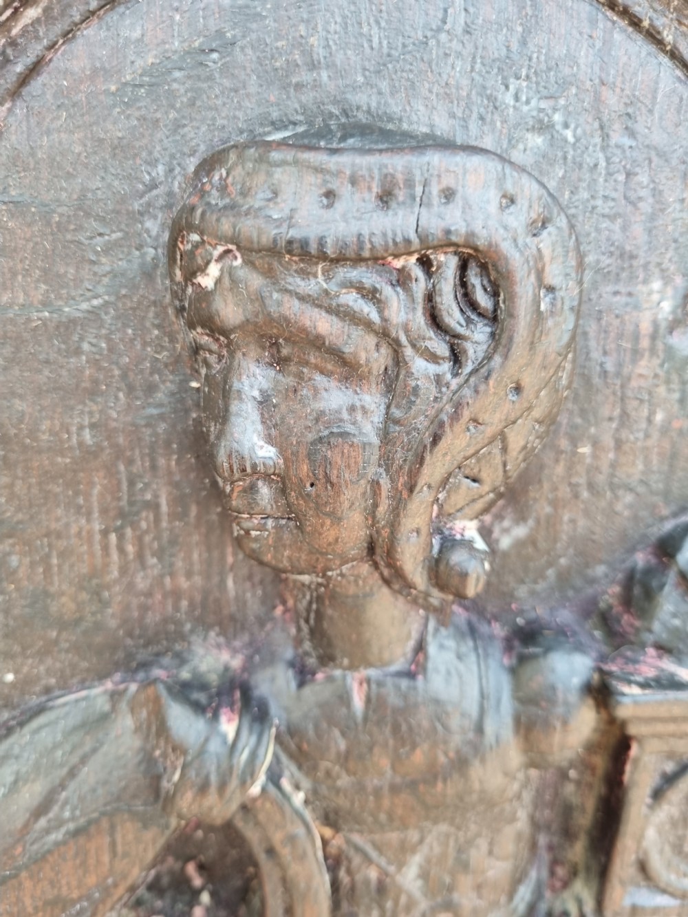 A GOOD LATE16TH/E17THC OAK CARVED PANEL View II