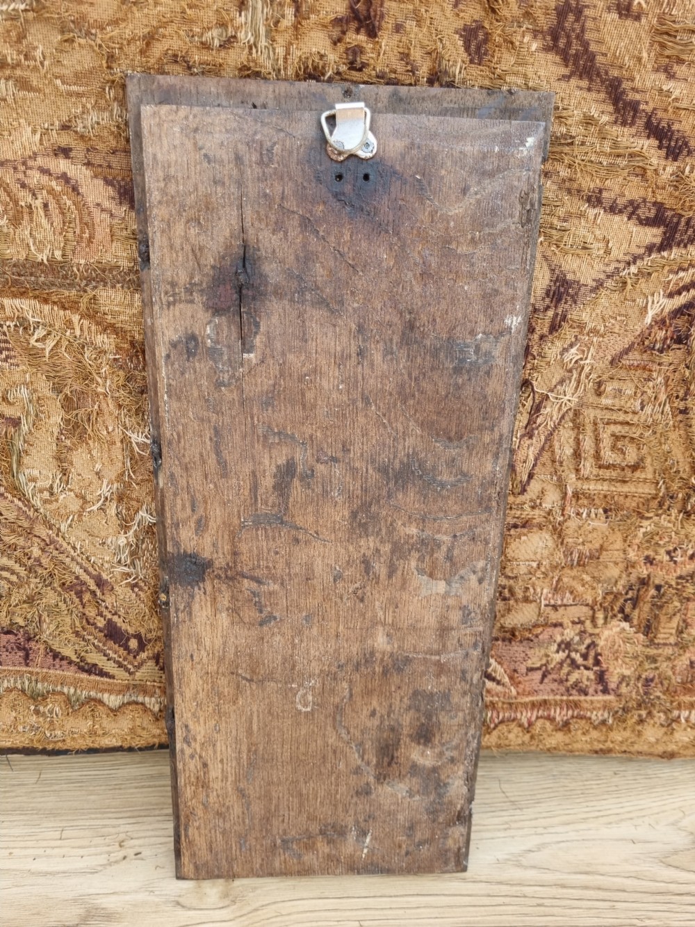 A GOOD LATE16TH/E17THC OAK CARVED PANEL View III