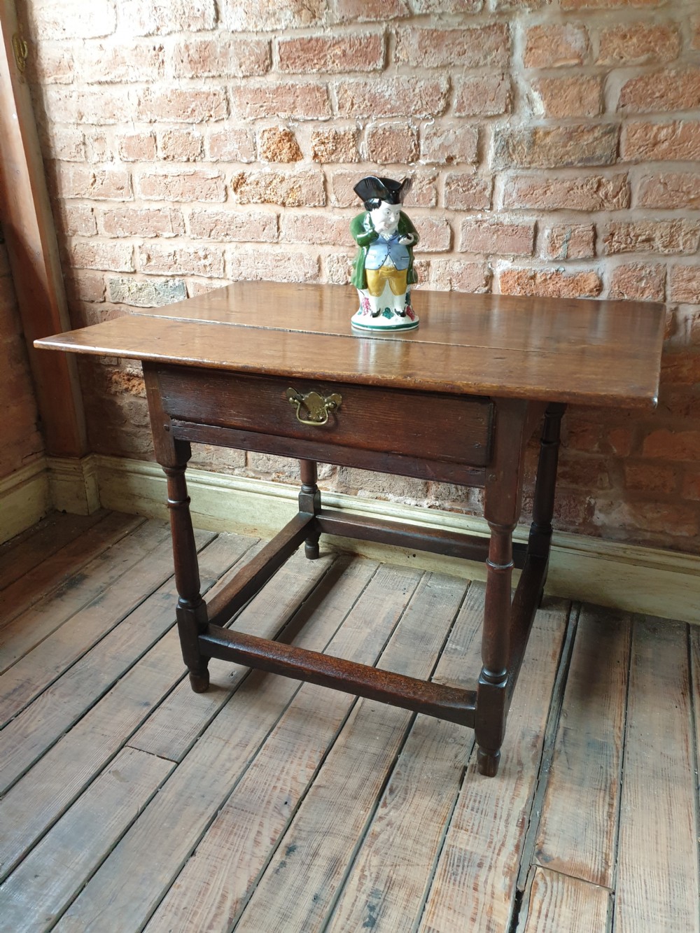 EARLY WELSH SINGLE DRAWER SIDE TABLE WITH GREAT OVERHANGING TOP