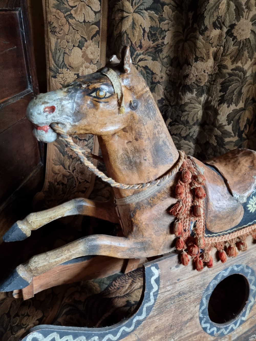 19THC DECORATED CAROUSEL HORSE NO4  . View V