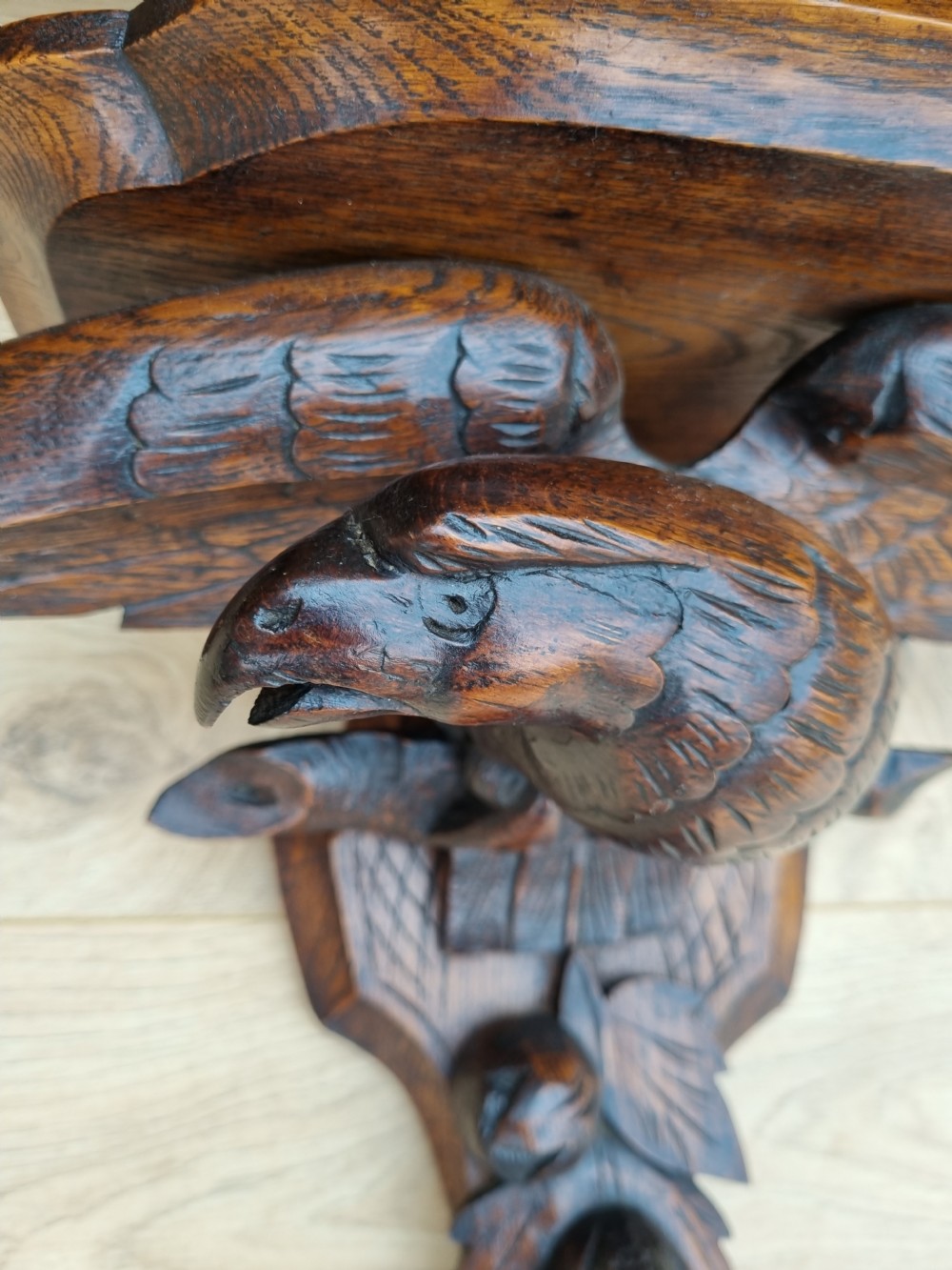 A GOOD LARGE BLACK FOREST CARVED EAGLE SHELF/WALL BRACKET
 View II