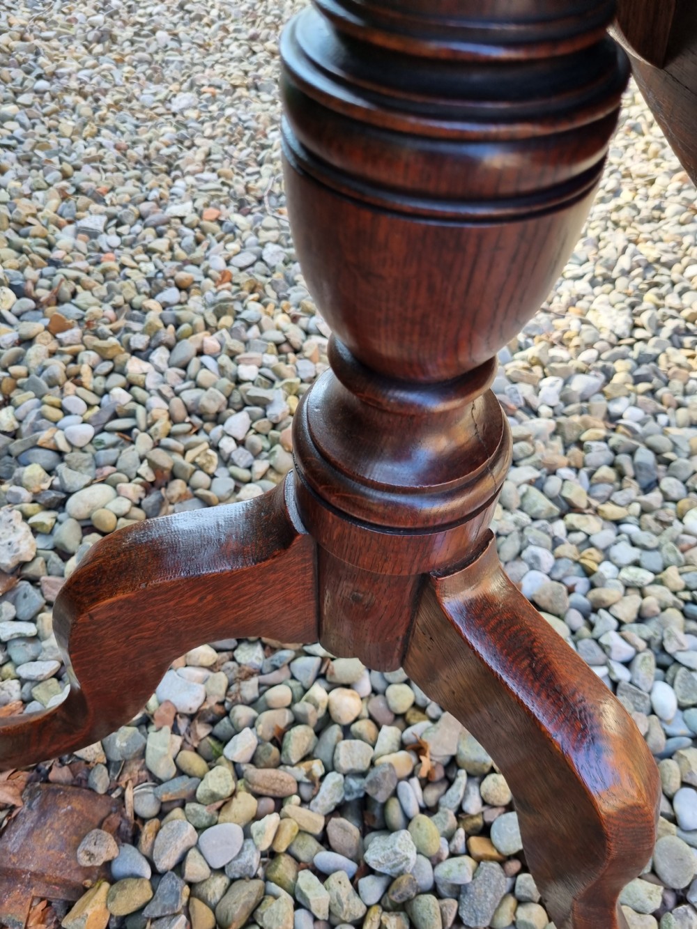 ANTIQUE LATE 18THC OAK LARGE TRIPOD TABLE View VI