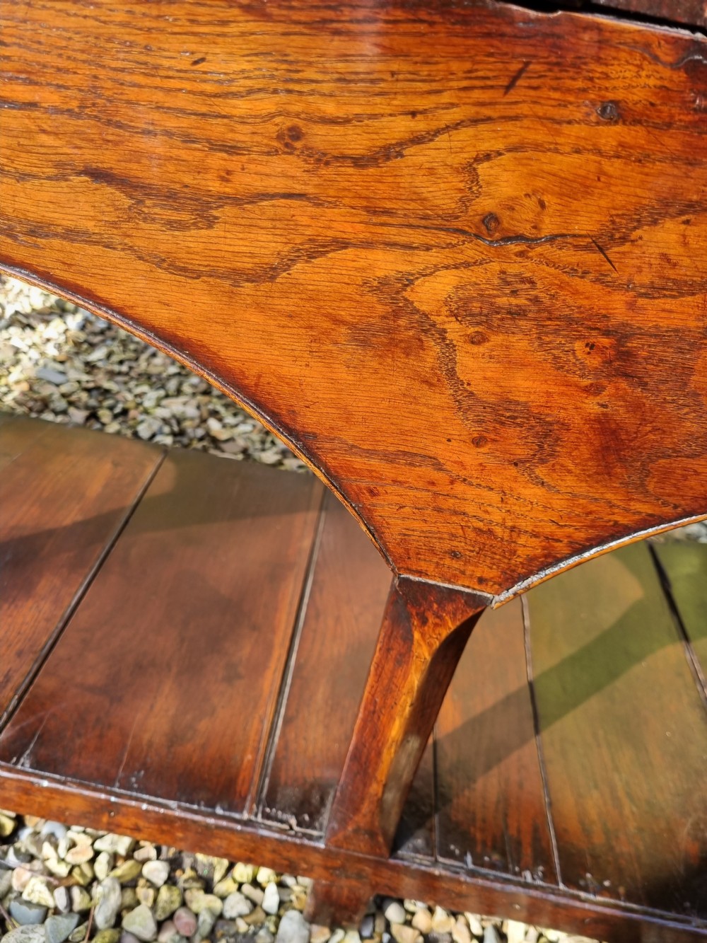 A FINE LATE GEORGIAN MID WALES OAK POTBOARD DRESSER  View VI