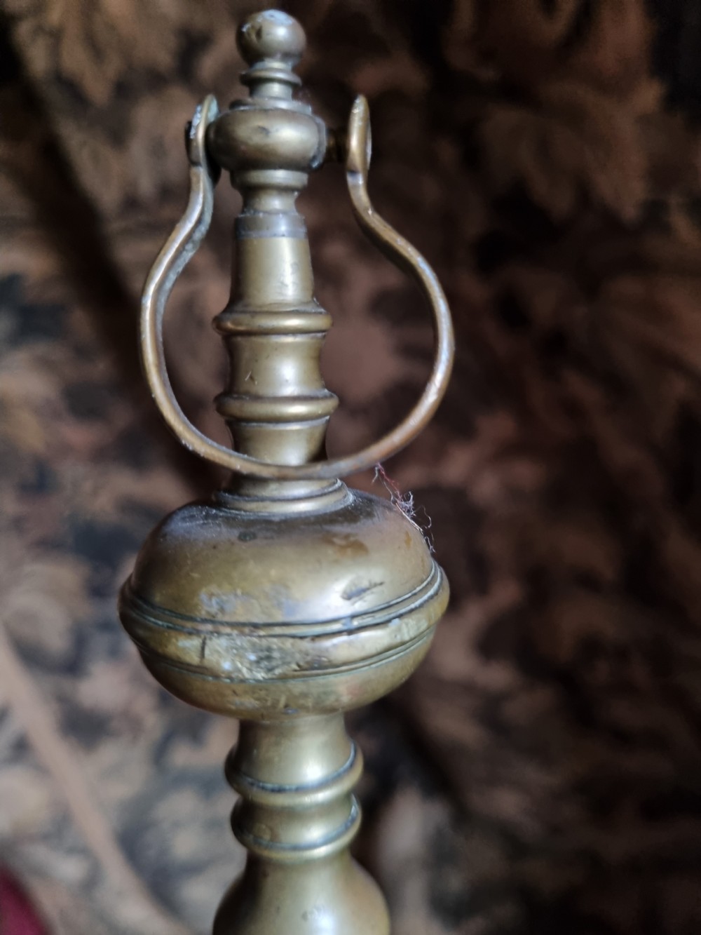 17THC BRASS HANDLED EMBOSSED OVAL WARMING PAN  View IV