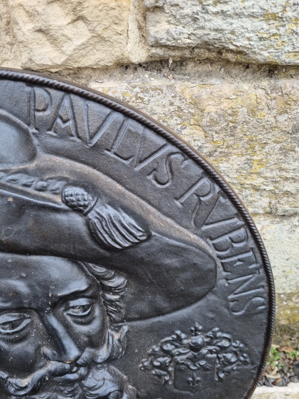 A MASSIVE 19THC CAST IRON PLAQUE OF RUBENS 57CMS View III
