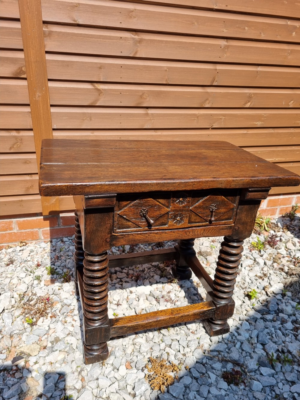 GOOD SMALL CHUNKY  ANTIQUE OAK SINGLE DRAWER SIDE TABLE View VI