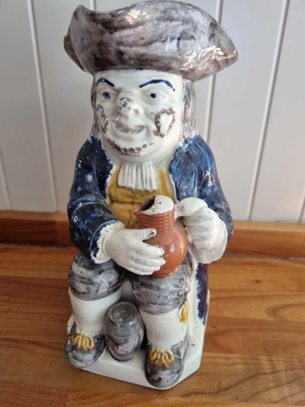 A GOOD 18THC POTTERY TOBY JUG C1800 View VIII