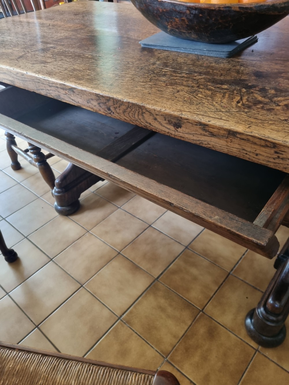 SUPER  18THC THICK TOPPED OAK KITCHEN/DINING  COUNTRY TABLE View IV