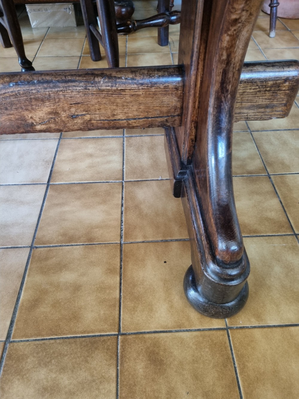 SUPER  18THC THICK TOPPED OAK KITCHEN/DINING  COUNTRY TABLE View V