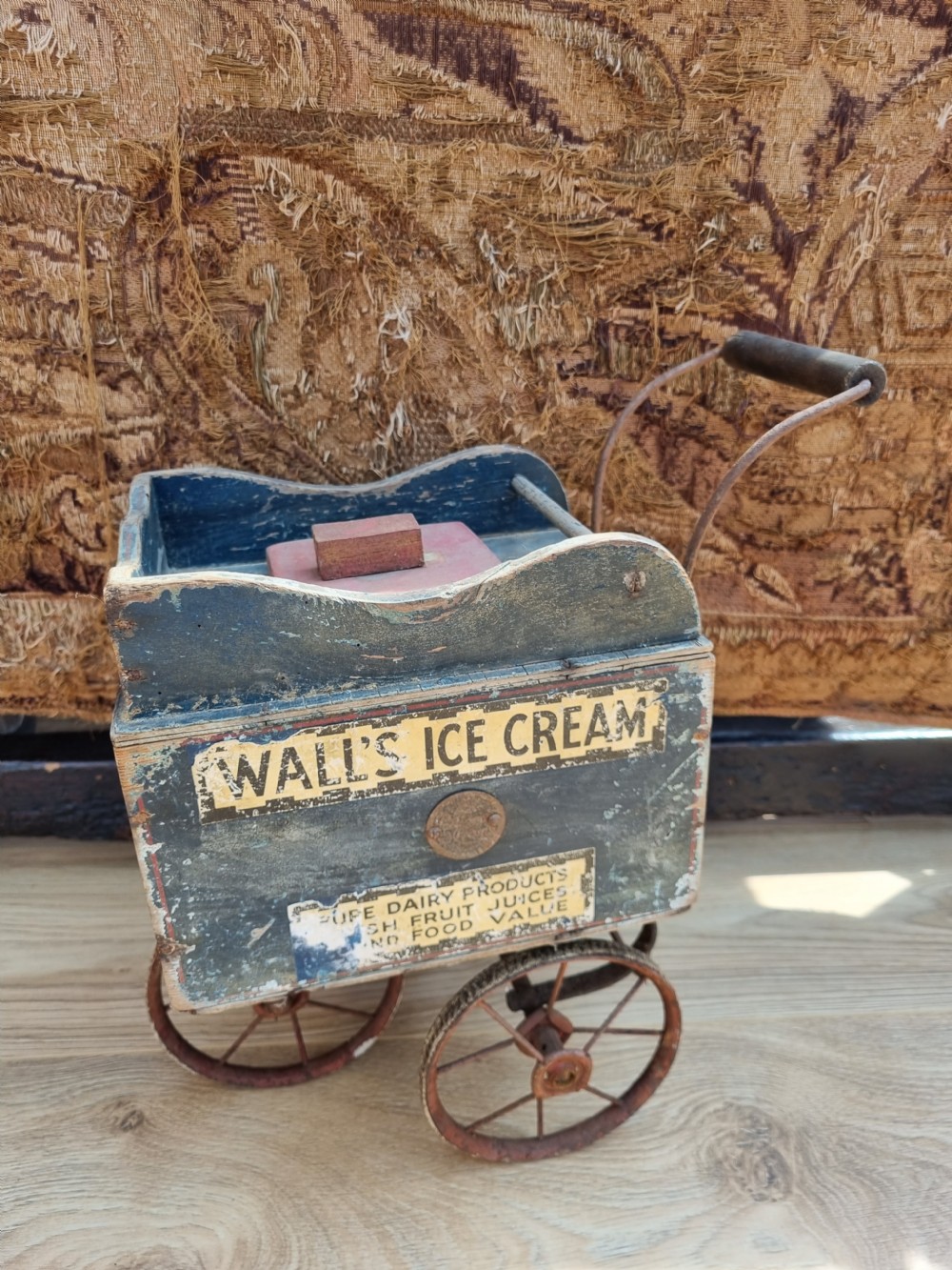 TRIANG CHILDS WALLS ICE CREAM.CART View IV