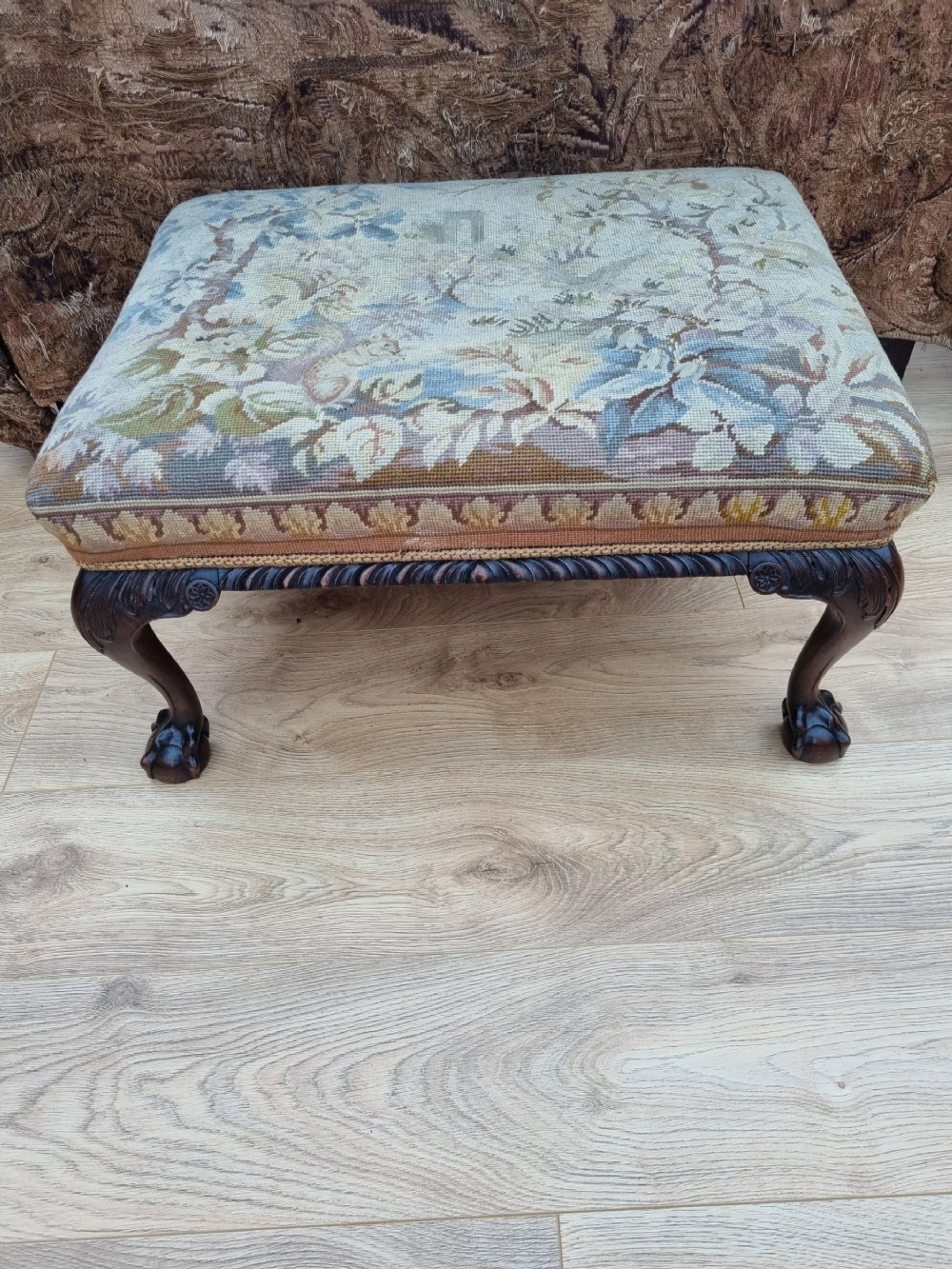 QUALITY ANTIQUE 19THC MAHOGANY STOOL WITH ORIGINAL TAPESTRY TOP