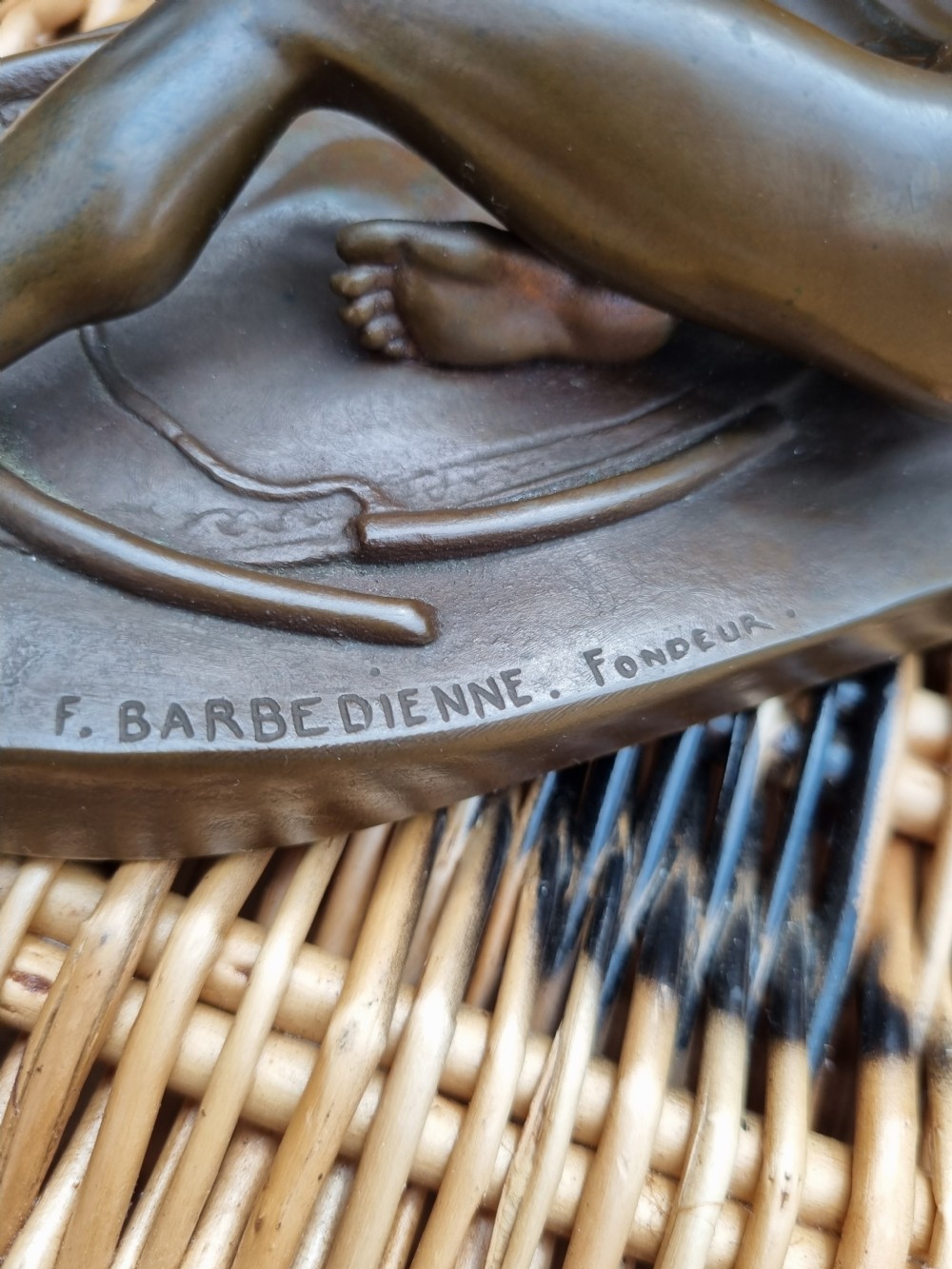 A BARBEDEINNE SIGNED 19TH C BRONZE OF 