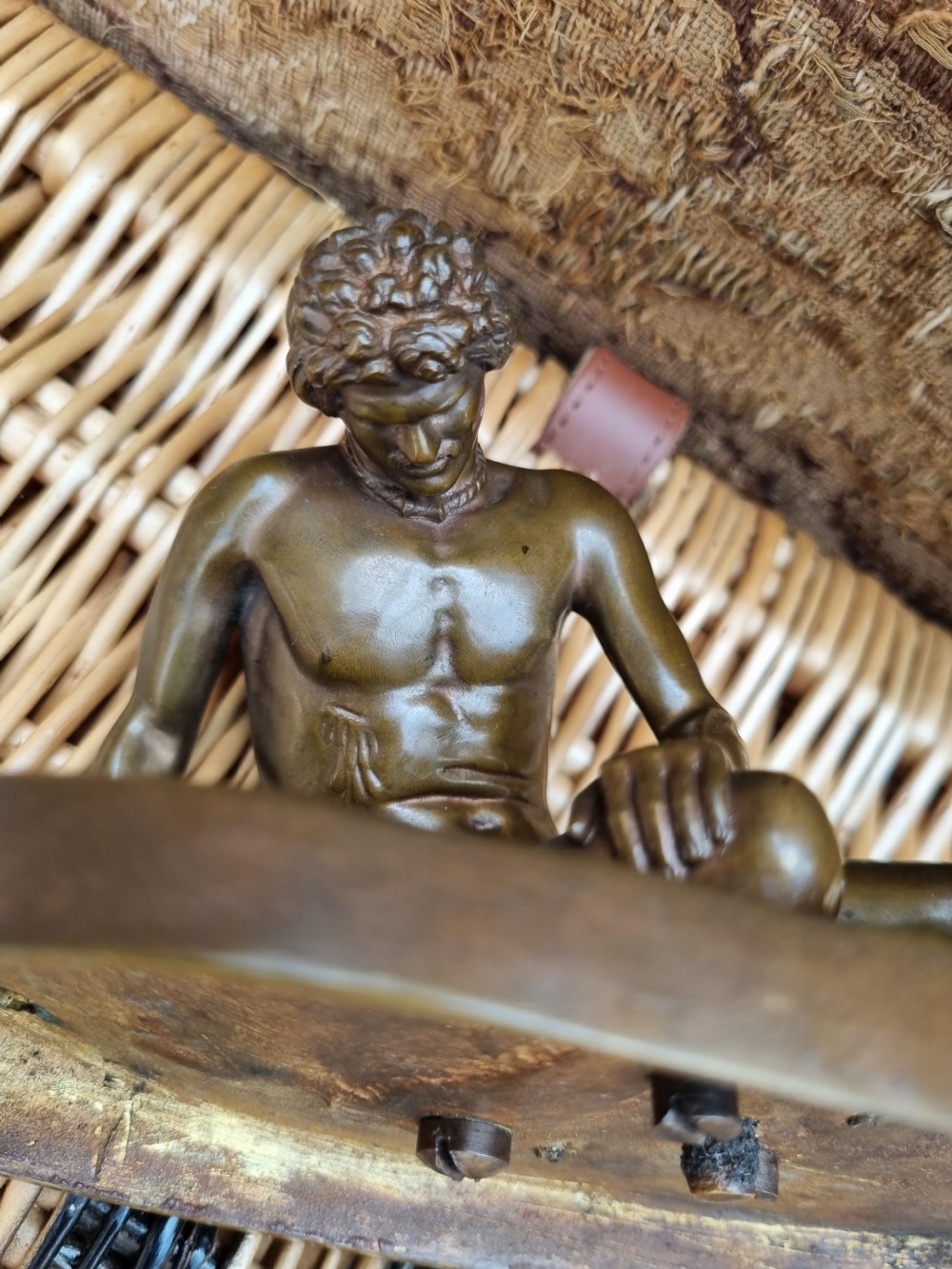 A BARBEDEINNE SIGNED 19TH C BRONZE OF 