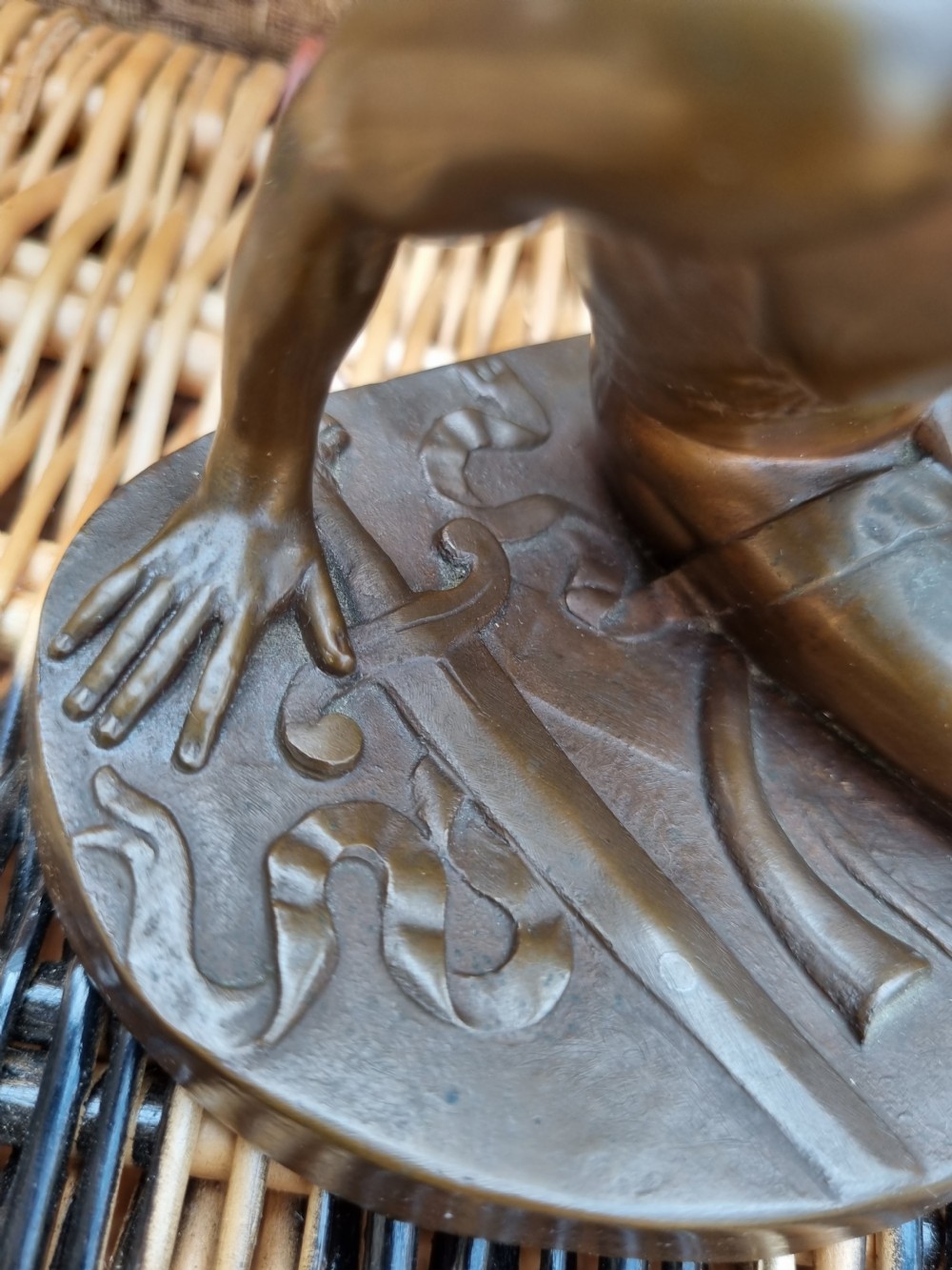 A BARBEDEINNE SIGNED 19TH C BRONZE OF 