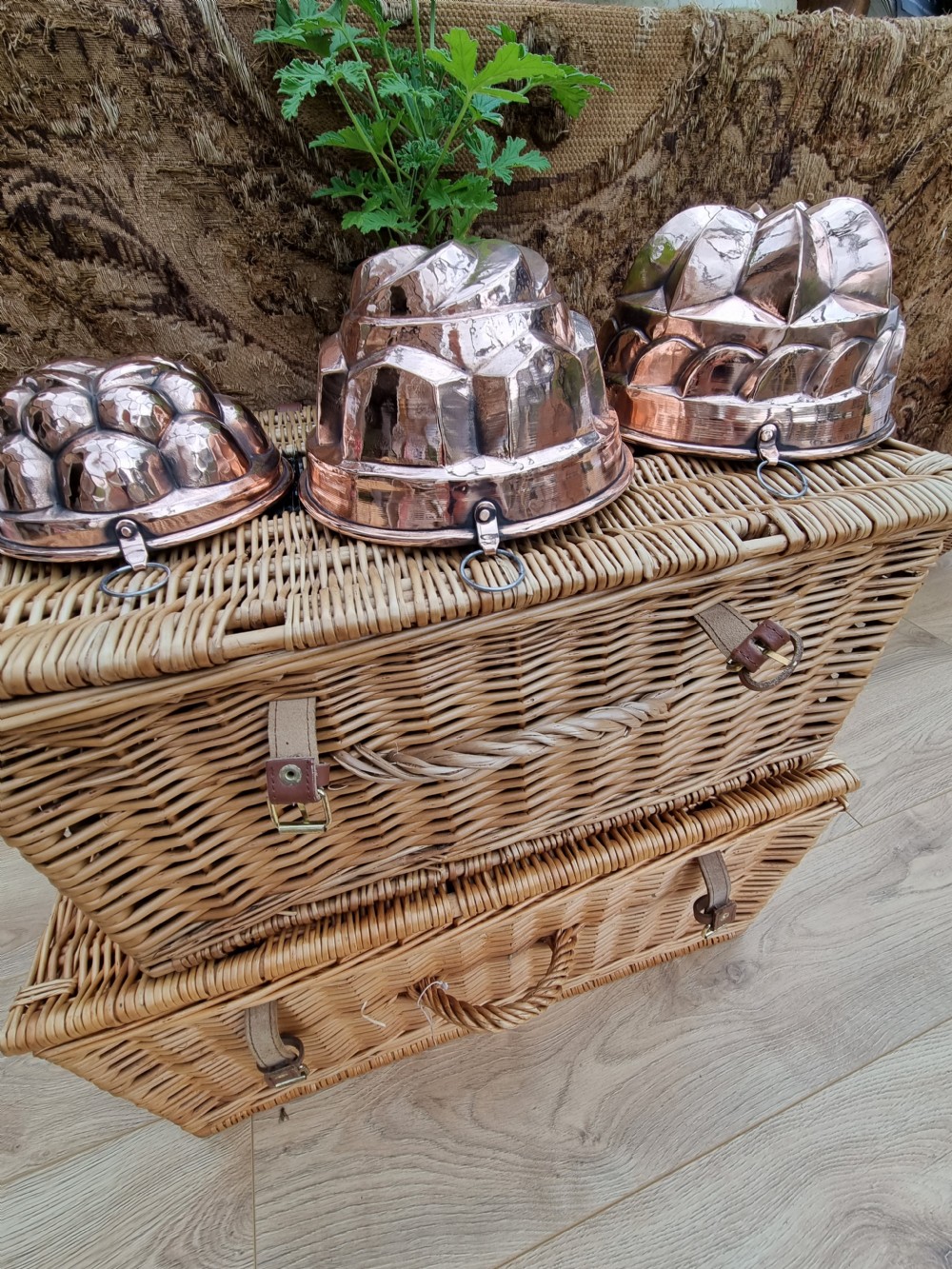 3 ANTIQUE COPPER JELLY MOULDS EX COUNTRY HOUSE View IV