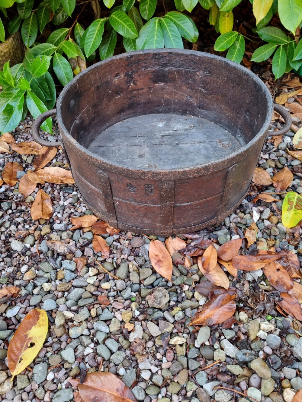 A  GENUINE ROYAL CONNECTION GEO1V C1826 4 PECK OAK MEASURE. View II