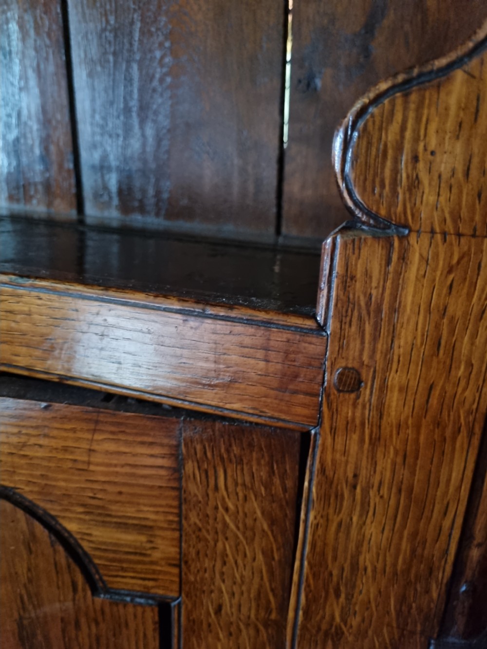 RARE SMALL TRANSITIONAL MID 18THC LLANRWST OAK DRESSER C1750 View XI