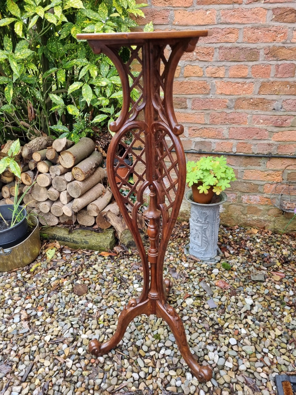 UNUSUAL CHIPPENDALE STYLE TALL PLANT STAND IN MAHOGANY View V
