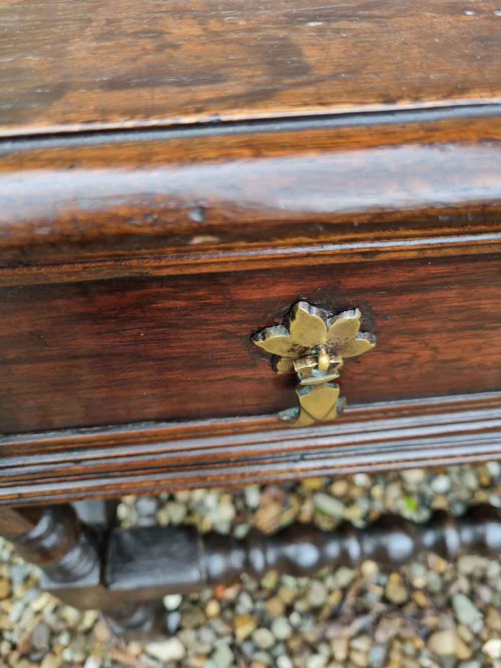 17TH C ORIGINAL OAK BOBBIN TURNED SIDE TABLE  View II