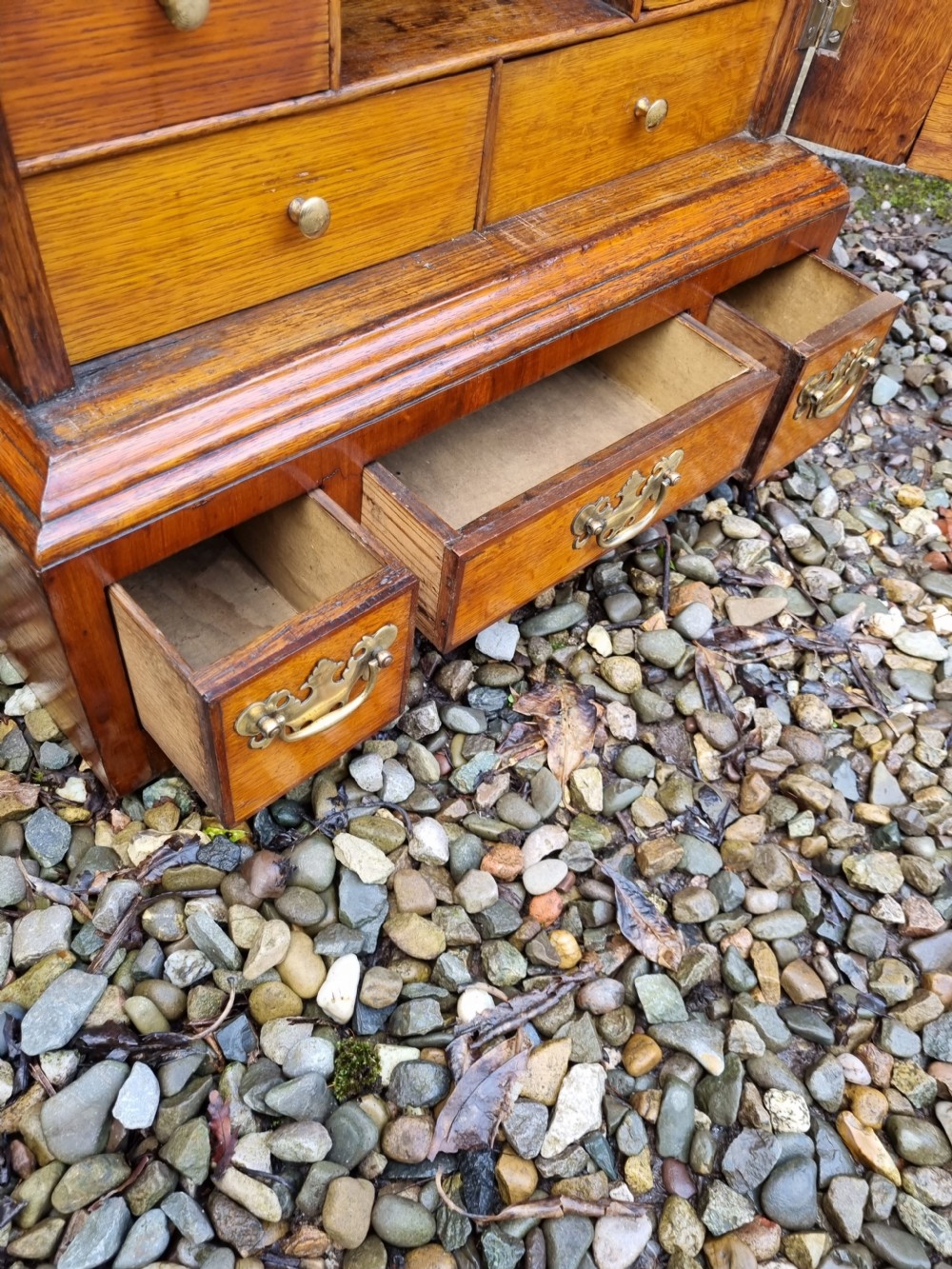 GEORGIAN OAK AND MAHOGANY SPICE CUPBOARD. View VII