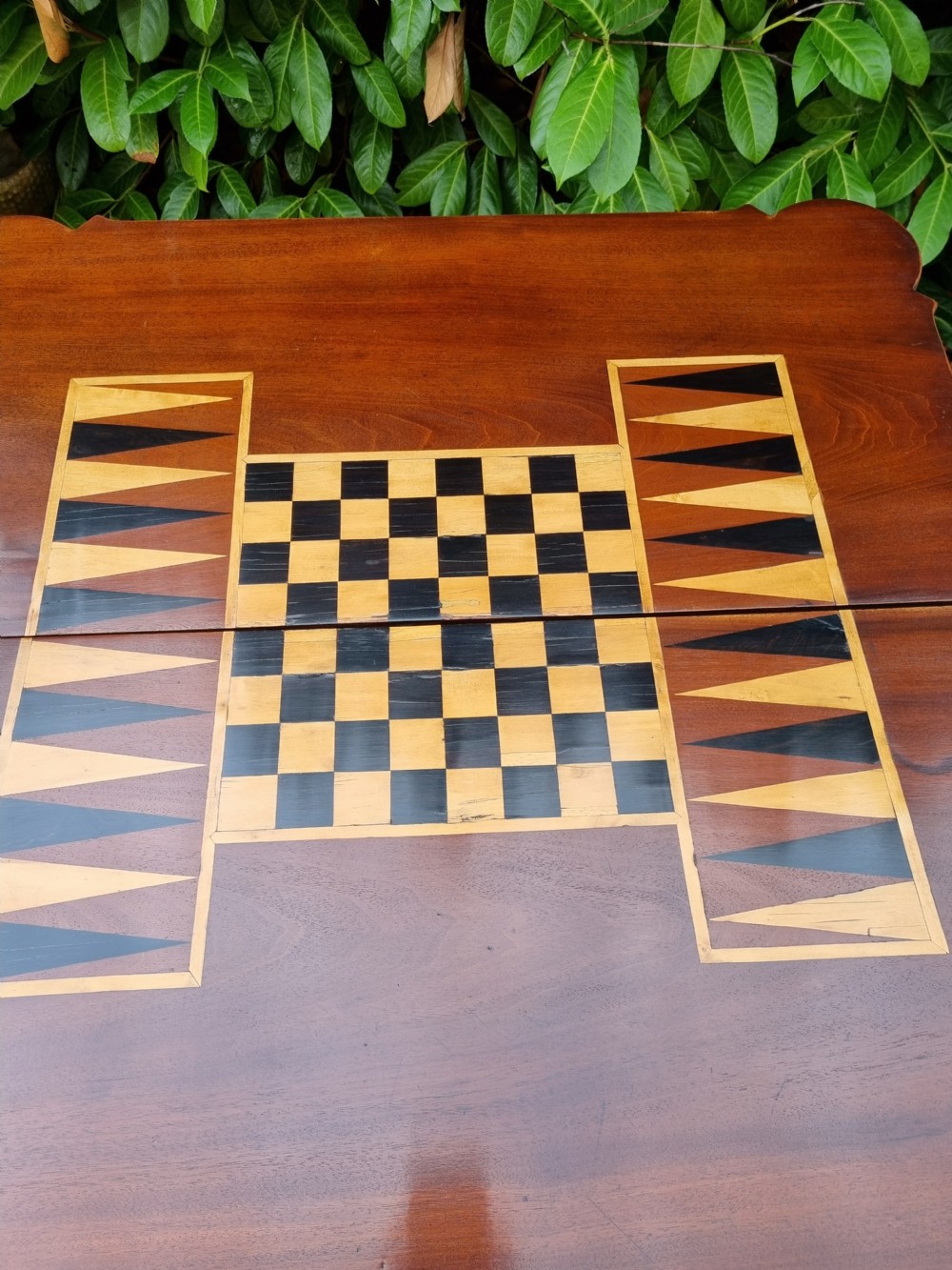 GOOD  EARLY18THC TRIPLE TOP GAMES TABLE IN WALNUT POSS. IRISH View V