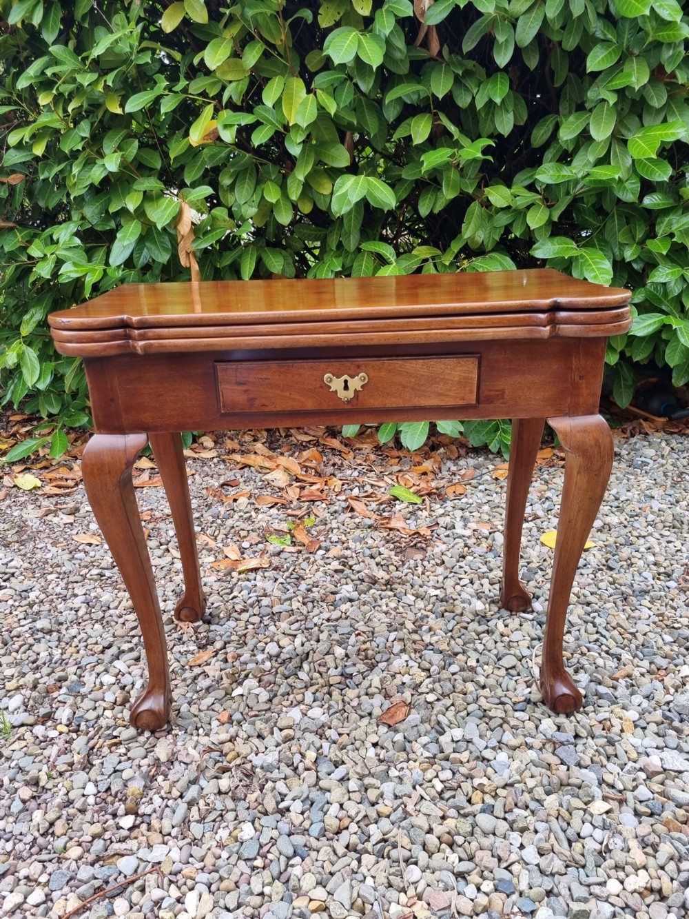 GOOD  EARLY18THC TRIPLE TOP GAMES TABLE IN WALNUT POSS. IRISH View XI