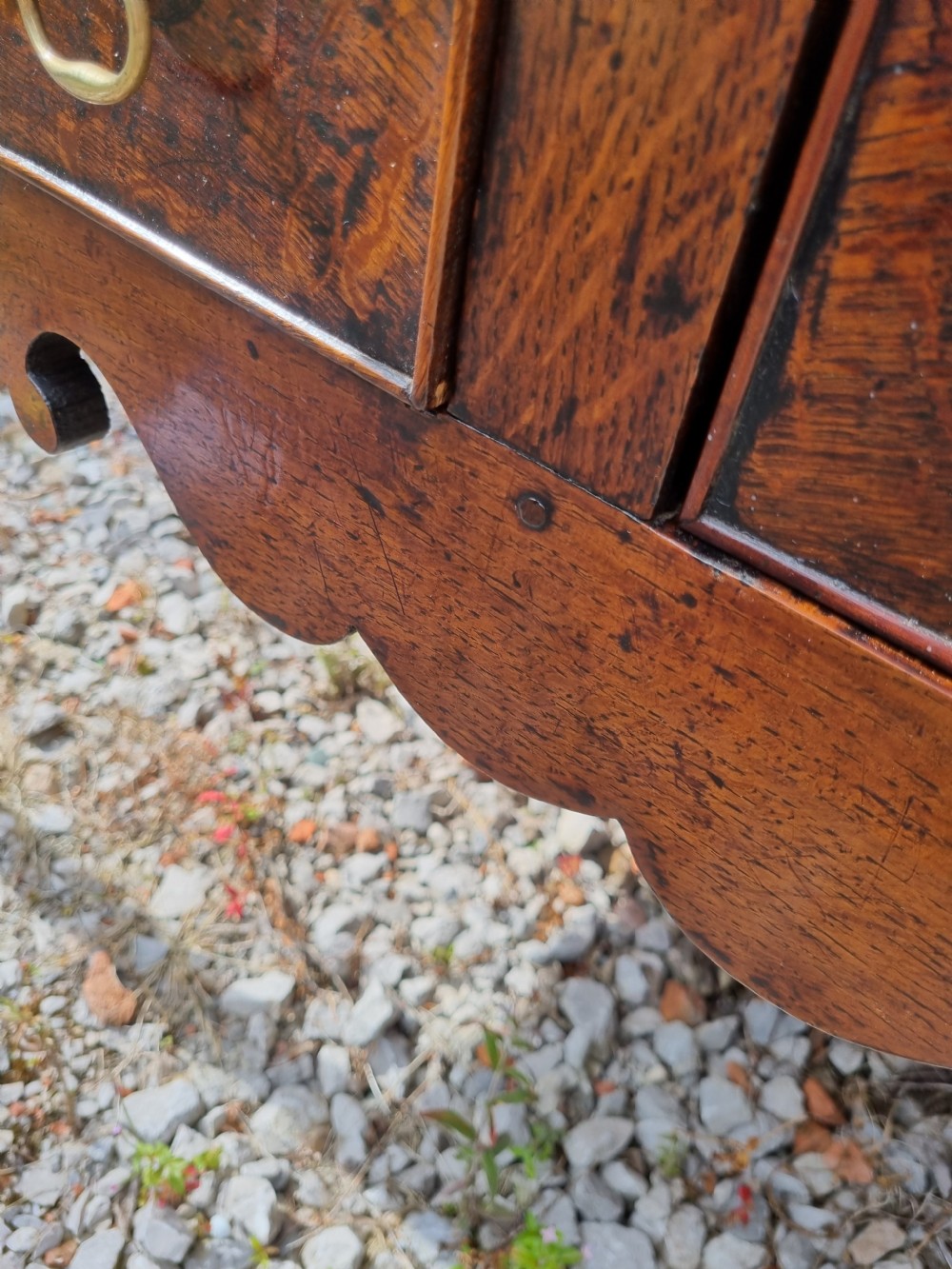 V SMALL 18THC 2 DRAWER OAK DRESSER BASE  View IX